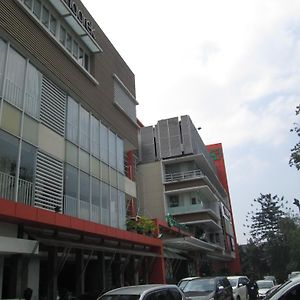 Anggrek Shopping Hotel